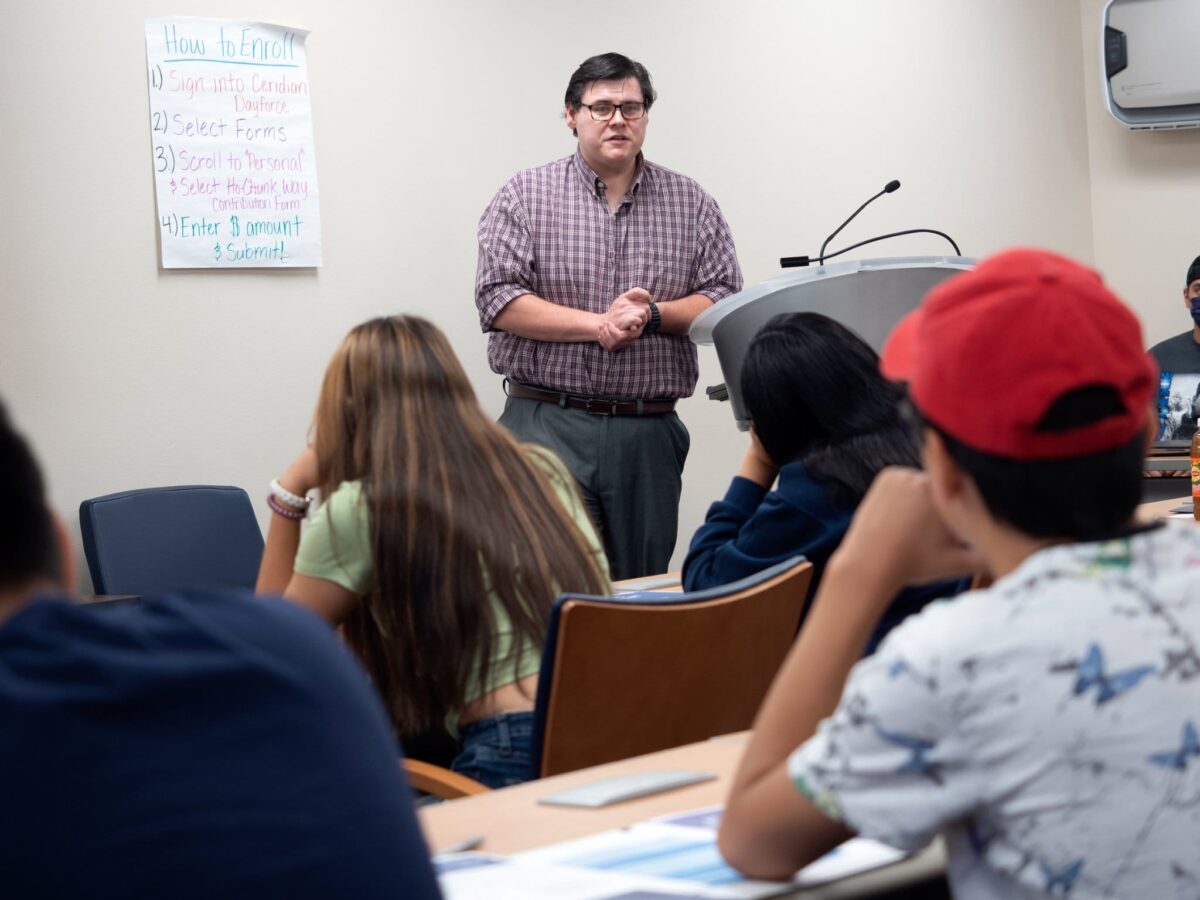 GALLERY Winnebago Summer Youth Employment Tour 2022 Economic