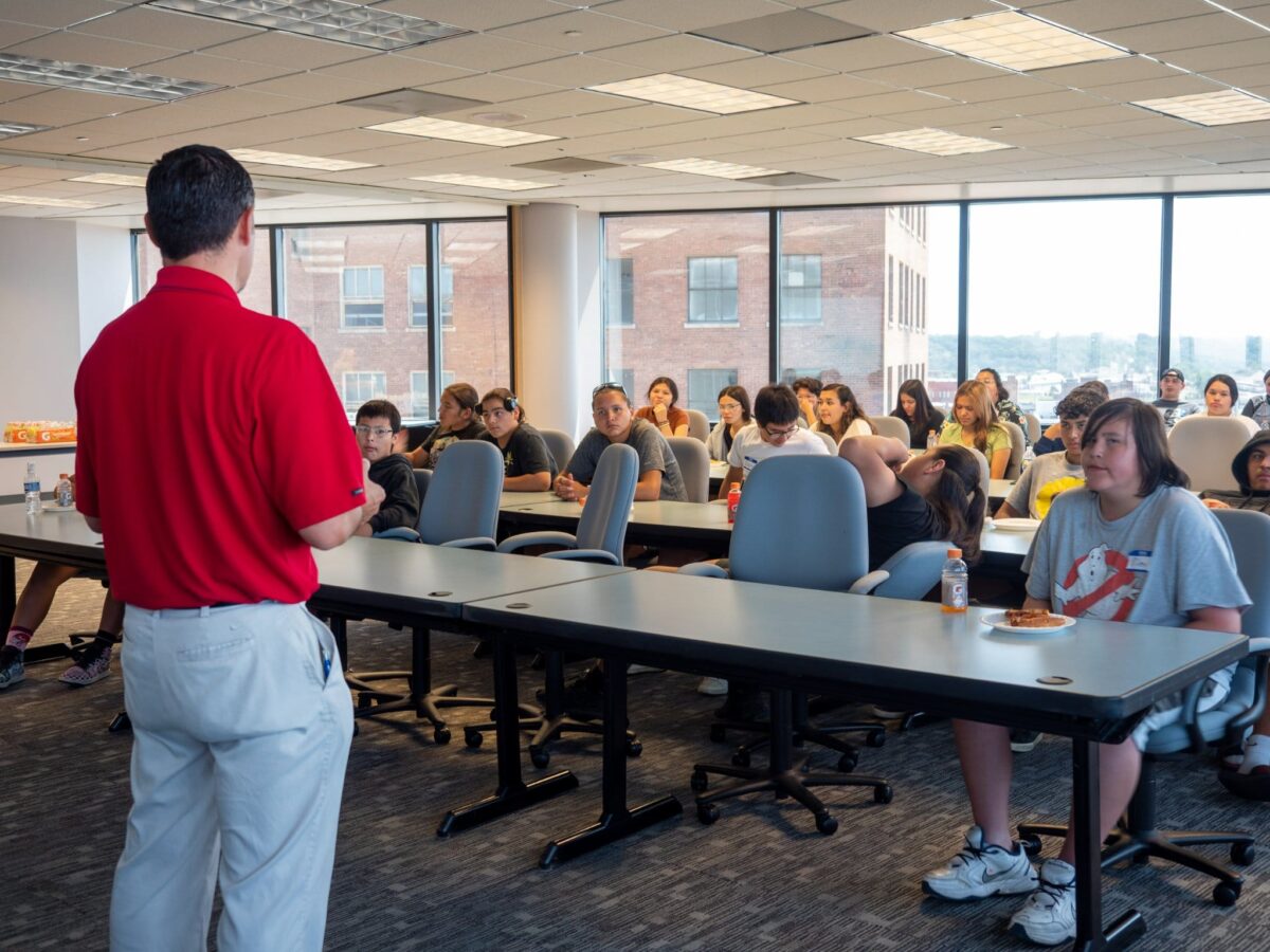 GALLERY Winnebago Summer Youth Employment Tour 2022 Economic