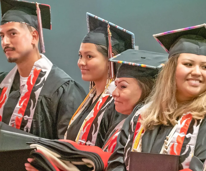 hochunkinc-scholarships